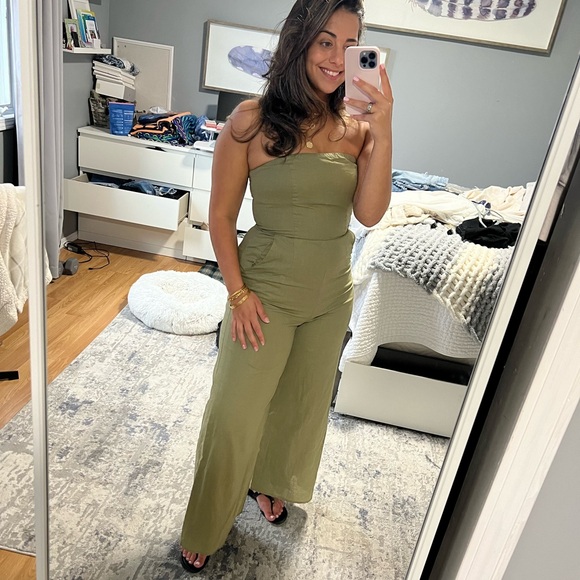 Petal & Pup Jodie Strapless Jumpsuit - Picture 9 of 9